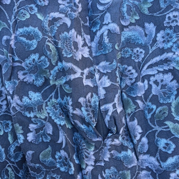 Floral Semi-Asymmetrical Skirt - Picture 6 of 7